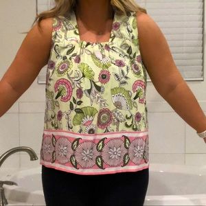 NWOT Crown and ivy green and pink tank top